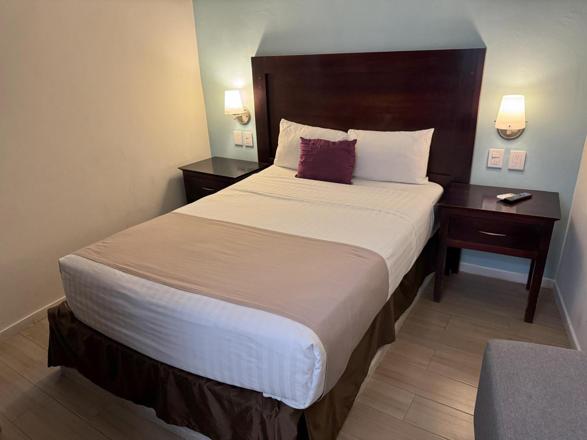 Hotel Arribo Lagos de Moreno Exterior photo