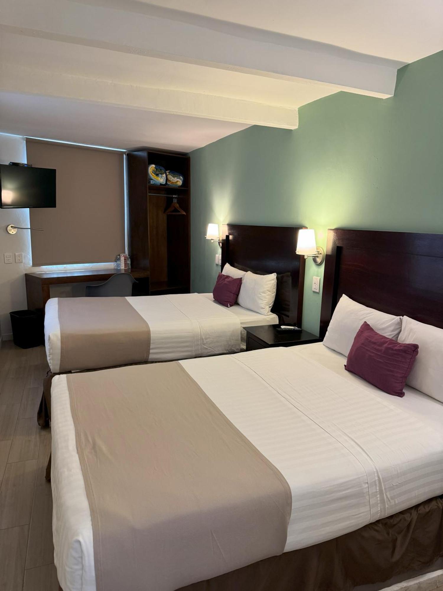 Hotel Arribo Lagos de Moreno Exterior photo