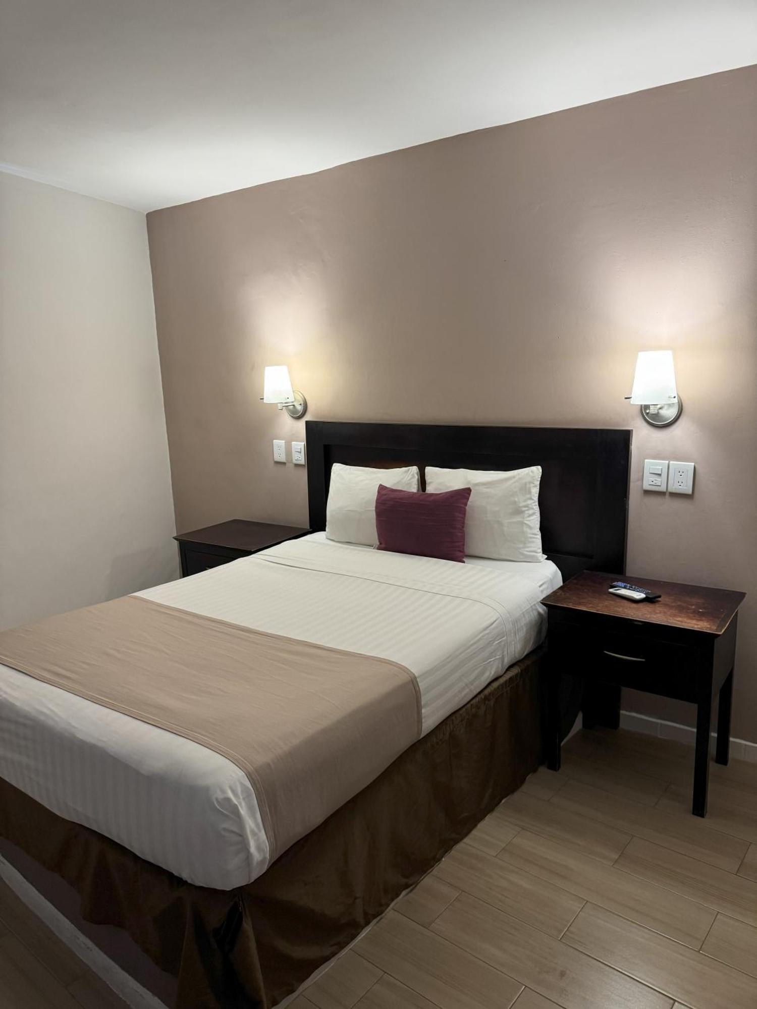 Hotel Arribo Lagos de Moreno Exterior photo